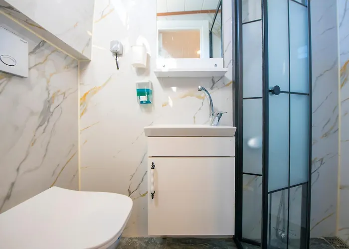 Gulet Flores Hotel na wodzie *