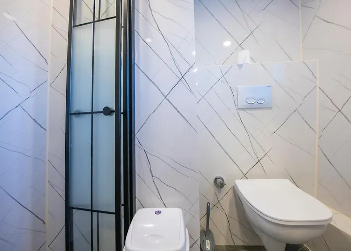 Gulet Flores フェティエ